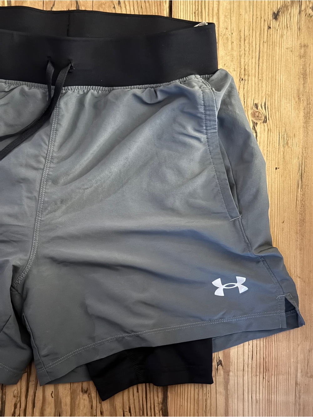 Under Armour Men’s Gray Athletic Shorts with Black Waistband